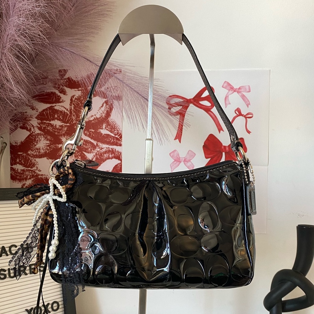 Coach Patent Leather Small shoulder bag